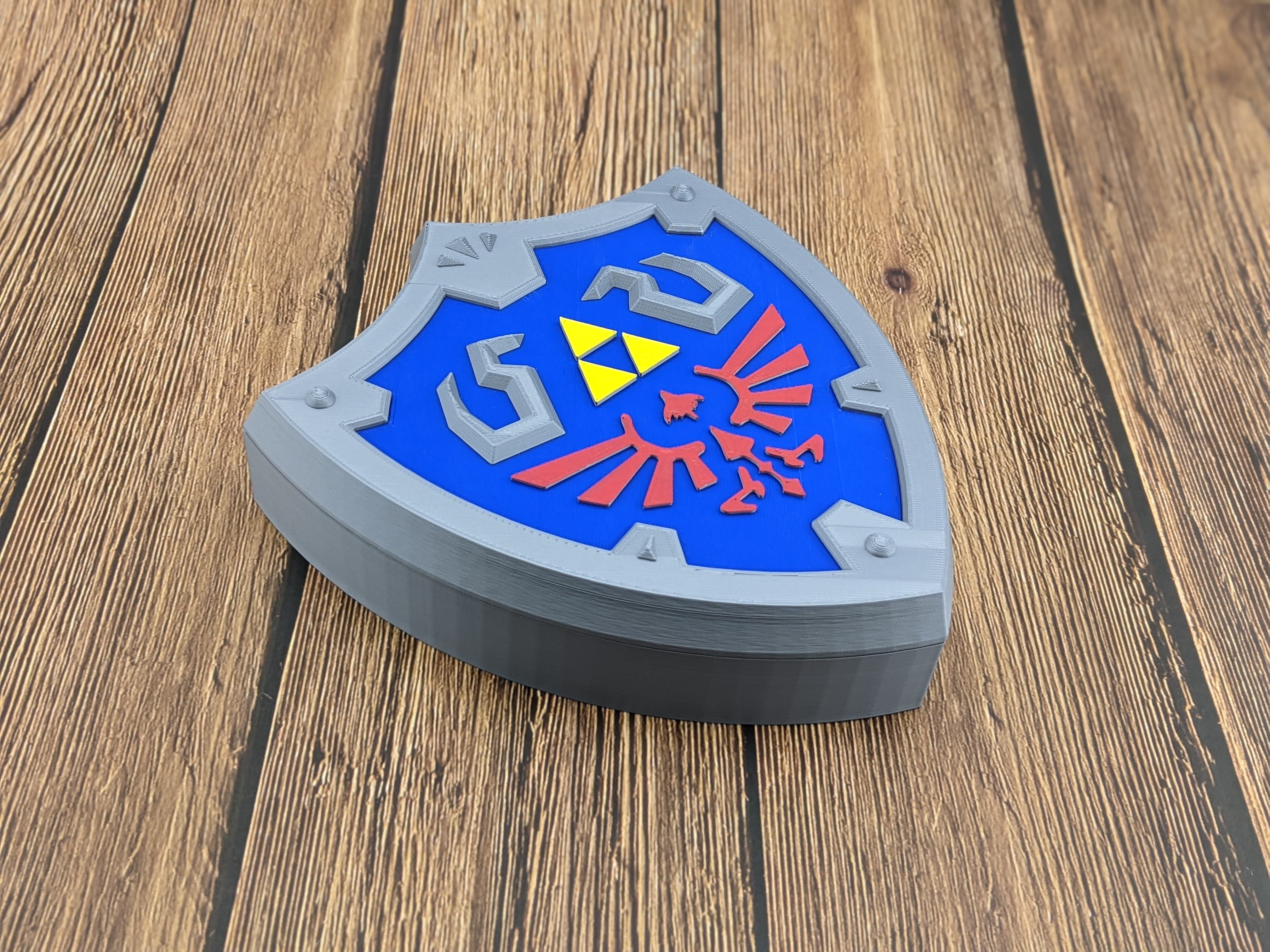 Hylian Shield Dice Box